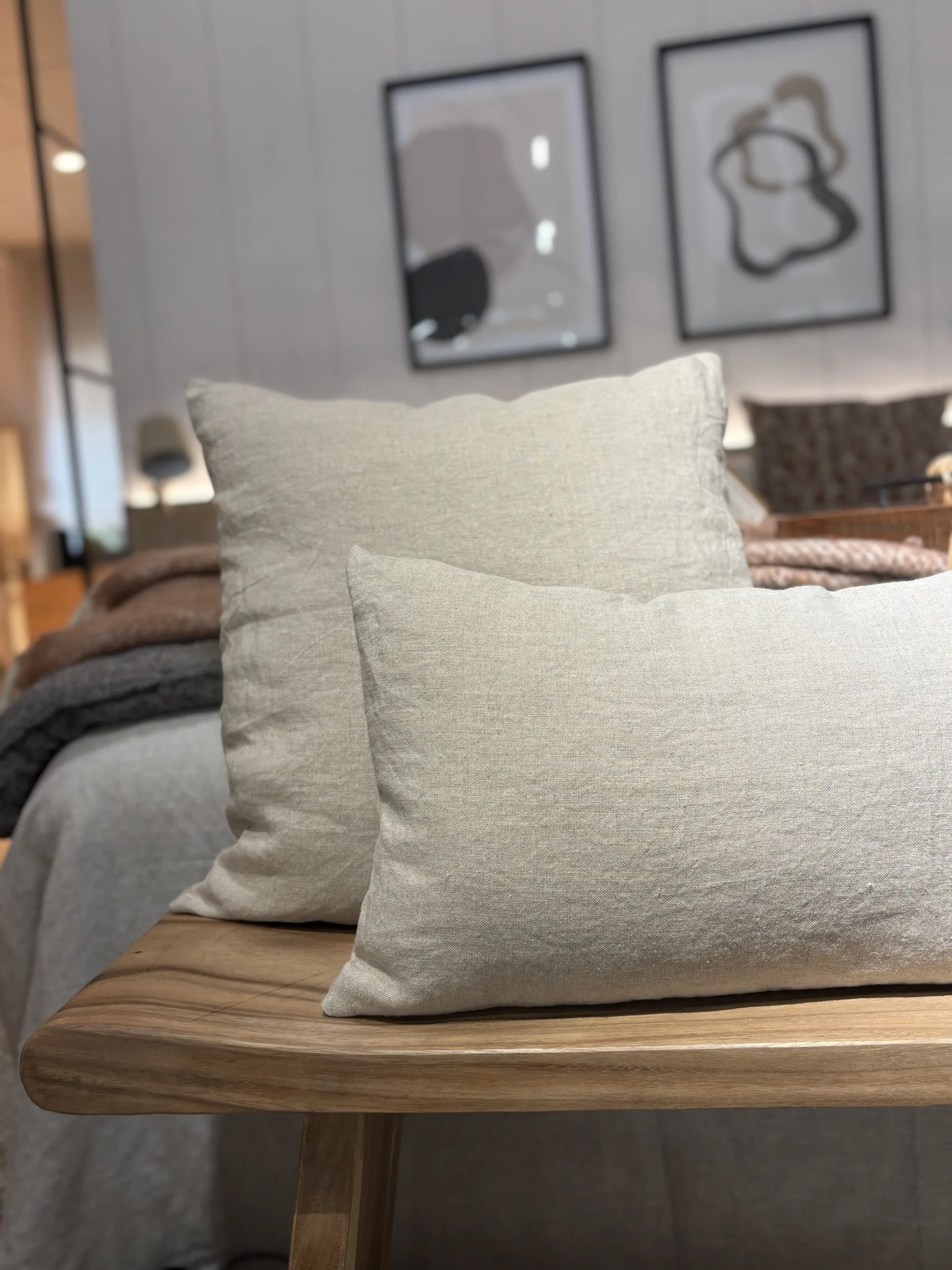 Funda de cojín SUENH Signature en lino 100% 50×50 Natural - Imagen 7