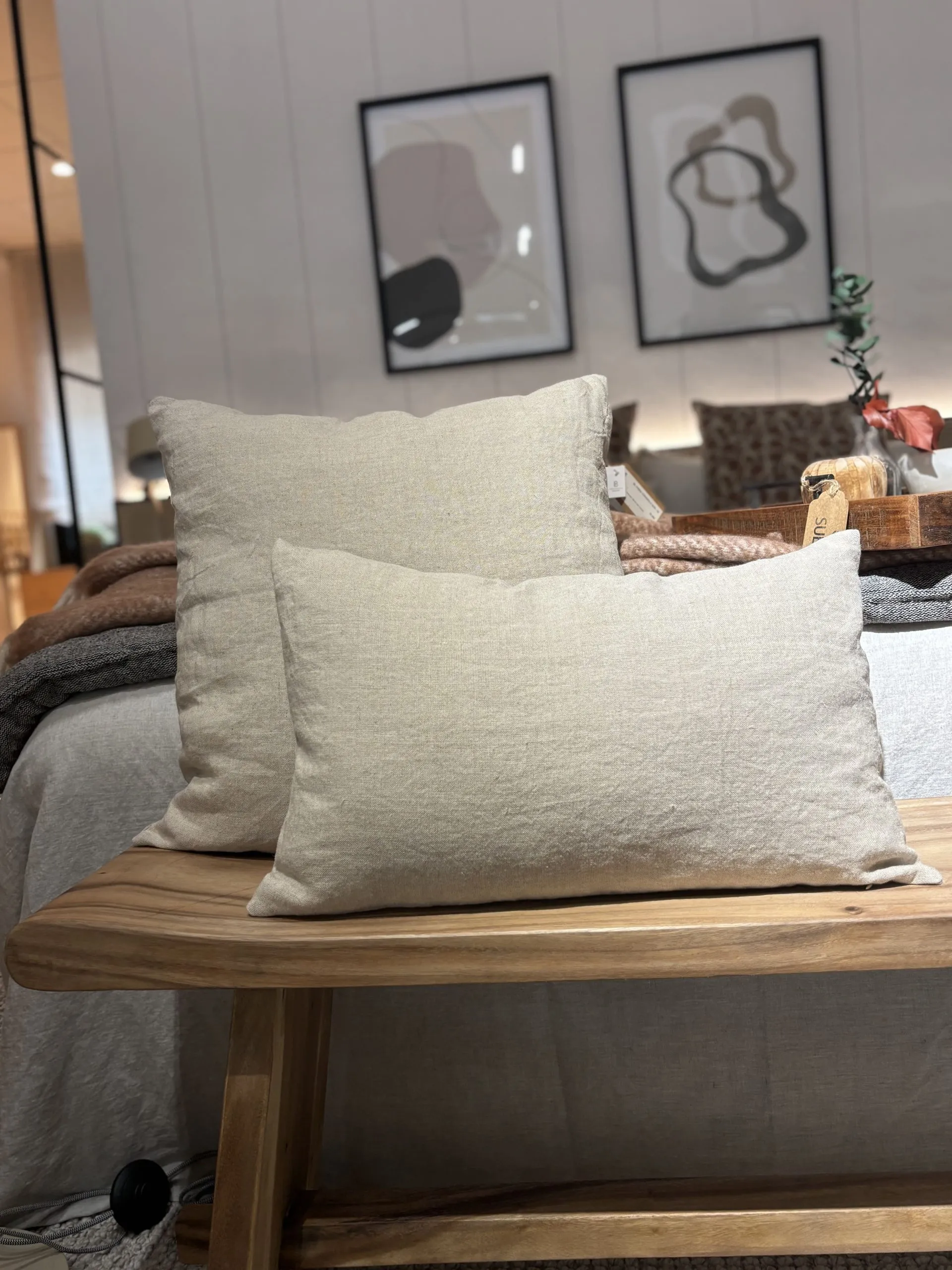 Funda de cojín SUENH Signature en lino 100% 50×50 Natural - Imagen 8