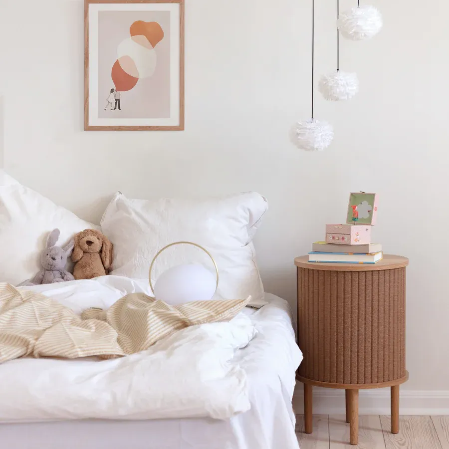 Mesa auxiliar Audacious en madera de roble Natural Sugar Brown - Imagen 6