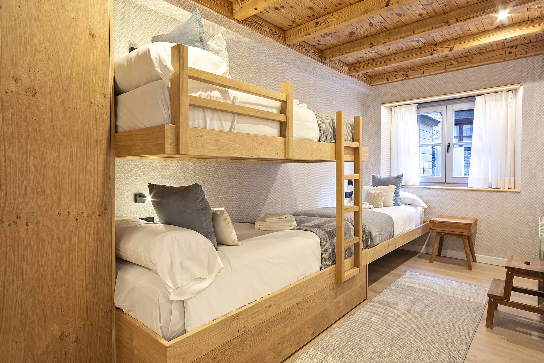 Cama nido para litera SUENH Signature en madera de roble Natural - Imagen 5