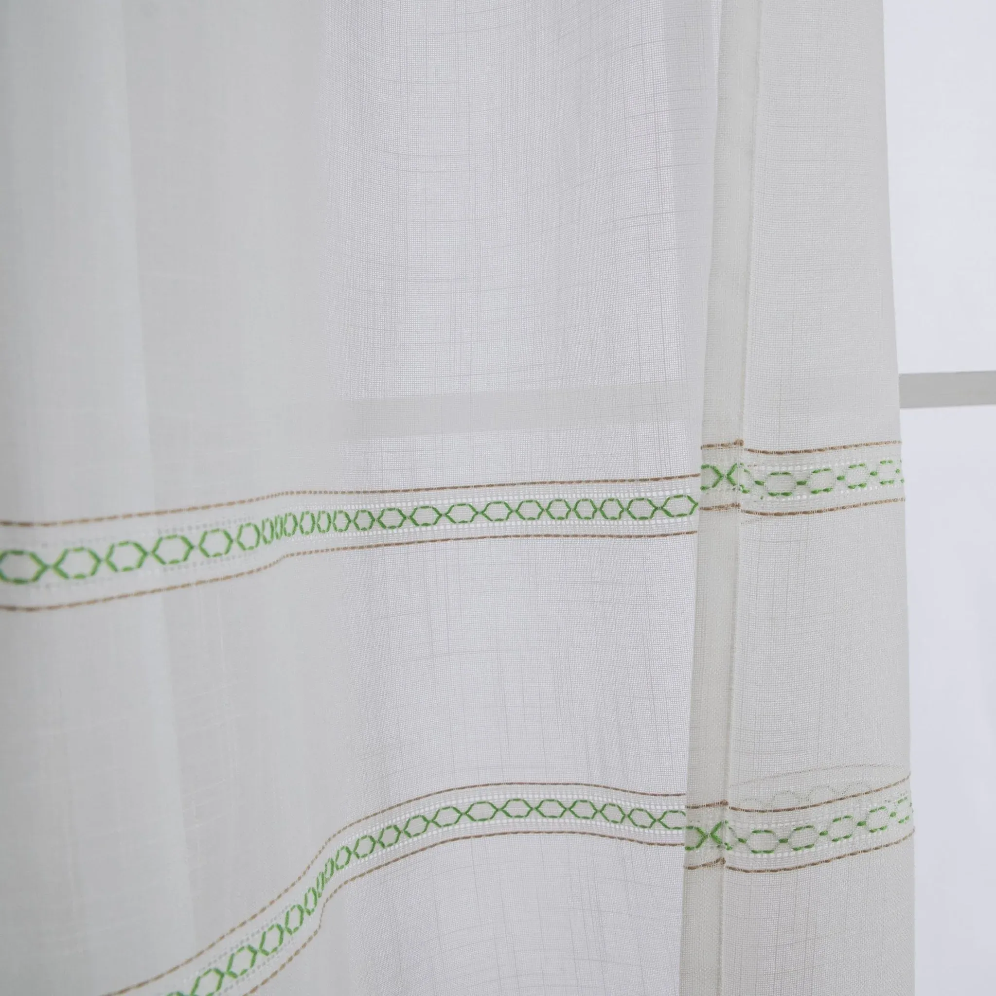 CORTINA DE COCINA DE GASA CON RAYAS CALADAS 100X140CM Y 140X140CM - Imagen 3