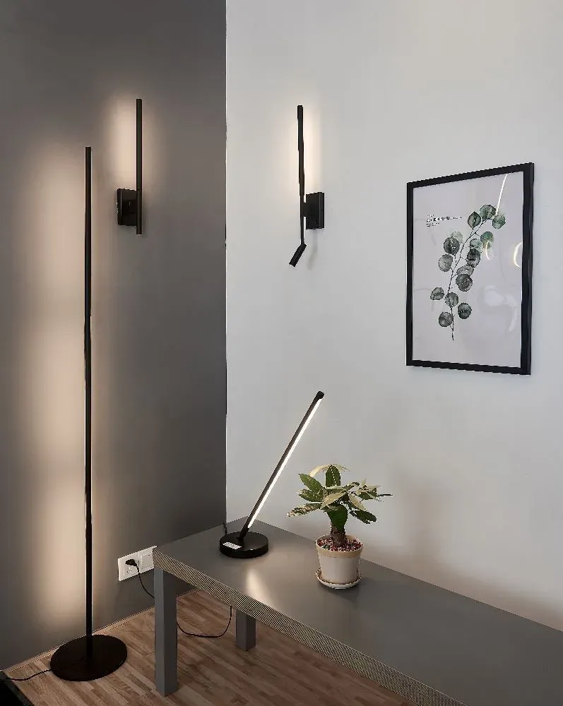 Lámpara de pie TORCH LED 25W en negro, diseño minimalista - Imagen 2